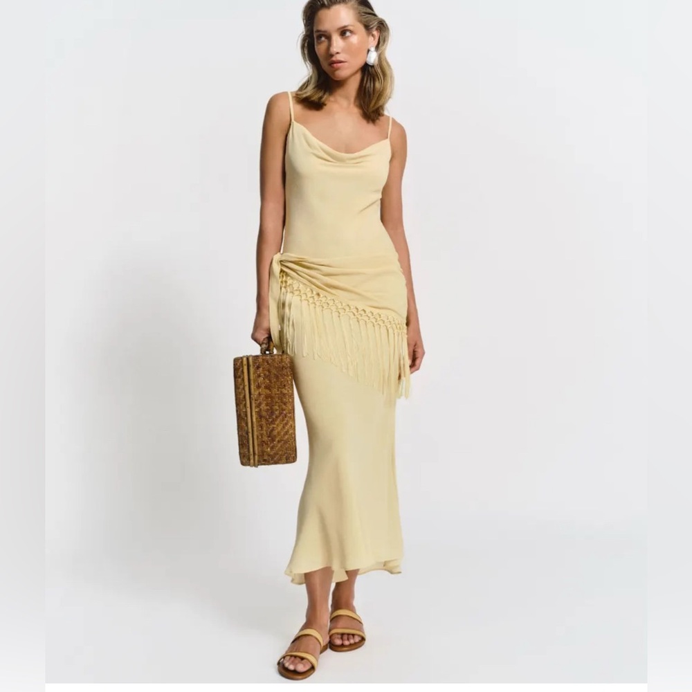 Reformation Izelle Dress in Blonde (XS)